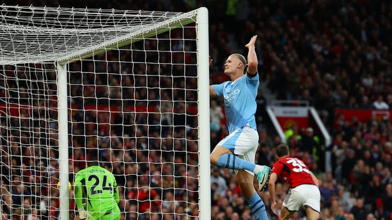 Manchester City Slumber Old Trafford: Manchester United