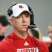 “$29.5 Million? Keep It!” – Jeff Brohm Bold Rejection of Alabama and Tennessee’s Mega Coaching Offers Sends Shockwaves Through NCAA, Proving Once Again Why He’s the Heart and Soul of Louisville Cardinals football… Ready more