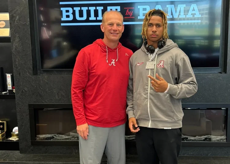 Game-Changing Commitment: 4-Star LB Anthony Davis Picks Alabama Crimson Tide Football Over Georgia, Texas, and Giving Alabama Crimson Tide Football  Major Momentum Heading Into New Season.
