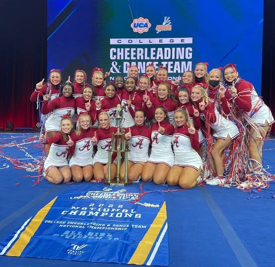 The Alabama Crimson Tide Football  All-Girl Cheerleading Squad has been named the world’s best by ESPN following a breathtaking, record-setting performance that captivated audiences worldwide. Their routine, marked by extraordinary athleticism and innovation, set a new …