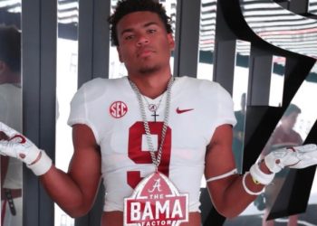 Alabama Crimson Tide LB Keon Keeley has reportedly turned down a massive $11.2 million NIL offer from Auburn Tigers, reaffirming his commitment to finishing his college career with the Alabama Crimson Tide