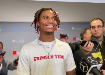 Ryan Williams Shocks College Football World by Rejecting Record-Breaking $6.5 Million NIL Deal from Georgia, Demonstrating Unwavering Loyalty to Alabama Crimson Tide Football