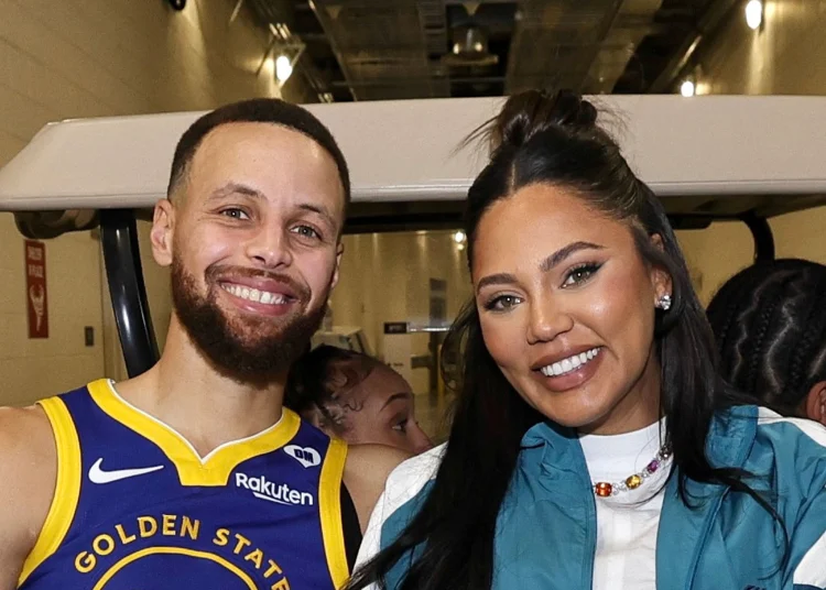 “He’s such a vibe” – Fans celebrate Ayesha and Stephen Curry’s energy at Golden State Valkyries game