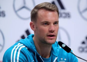 EILMELDUNG: Bayern-Torwart Manuel Neuer droht mit Abschied vom Verein wegen wachsender Unzufriedenheit über interne Situation