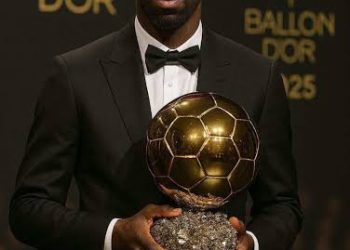  🎉 „Im Namen des Teams – Glückwunsch, Dembélé!“: Bayern-Star Harry Kane sendet Botschaft und Geschenk an Ballon-d’Or-Gewinner 2025