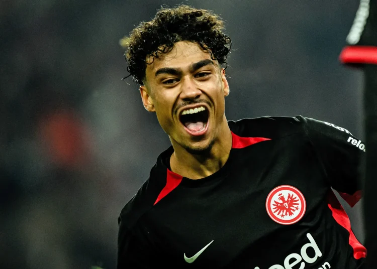Bestätigt: Eintracht Frankfurt streicht Nathaniel Brown aus dem Kader für das Spiel gegen Galatasaray.