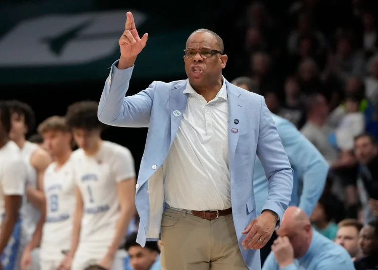 North Carolina Tar Heels Basketball  Head Coach Hubert Davis Shocks NCAA World by Suspending Two Star Players Over Alleged Abusive Behavior and Misconduct During Training, Prompting Outrage and Heated