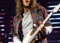 🔥 “I Just Can’t Keep Pretending Everything’s Fine Anymore” — Red Hot Chili Peppers Guitarist John Frusciante Opens Up About His Decision to Leave the Band, Citing Creative Tension, Emotional Burnout, and a Desire to Rediscover Himself Outside the Spotlight 🎸💔