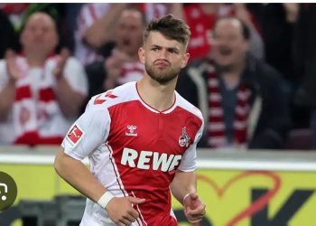 „1. FC Köln erleidet herben Rückschlag: Jan Thielmann verpasst das entscheidende Duell gegen Dortmund aufgrund von …“