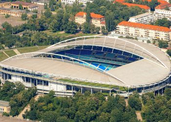 EARTHQUAKE-BOMB at RB Leipzig!  The football world is in shock!  Arab investors have reportedly made an incredible £100 BILLION bid to transform RB Leipzig into a global football empire!