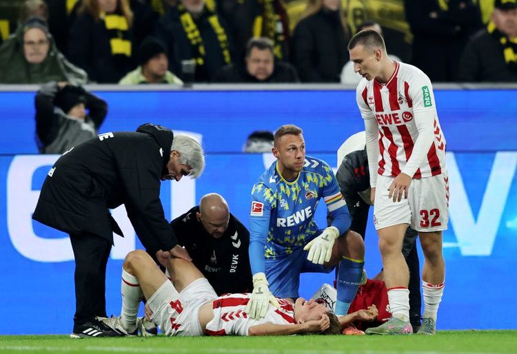 1. FC Köln erleidet schweren Rückschlag im Kampf um den Aufstieg in der Bundesliga-Tabelle: Abwehrchef Timo Hübers fällt aufgrund einer schweren Verletzung für die gesamte Saison 2025/26 aus.