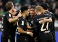 Bayern München stellt gigantischen Europa-Rekord ein und besiegt Borussia Mönchengladbach zum 13. Sieg in Folge.