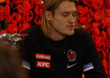 💬 “Money Is Not Everything!” — Collingwood Captain Darcy Moore Turns Down a Massive Offer from Rival AFL Club, Declares His Unwavering Loyalty and Long-Term Commitment to the Magpies And Future Intensions towards the team 🏉🖤🤍