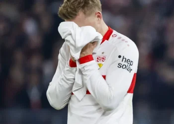 “Everyone Is Against Me “VfB Stuttgart defender Maximilian Mittelstädt Breakdown In Tears as he makes a Bombshell Announcement Regrading…. 