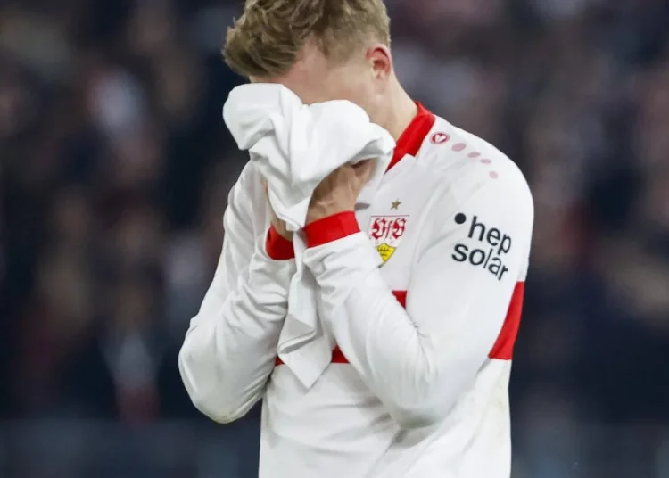 “Everyone Is Against Me “VfB Stuttgart defender Maximilian Mittelstädt Breakdown In Tears as he makes a Bombshell Announcement Regrading….