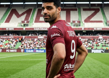 Coup de maître sur le marché des joueurs libres : le FC Metz en négociations avancées pour recruter un ancien ailier de Porto sans indemnité de transfert.