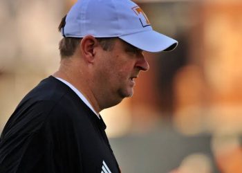COLLEGE FOOTBALL BOMBSHELL: Josh Heupel Stuns Tennessee Volunteers by Stepping Down as Head Coach After Alabama Makes Massive Lucrative Approach